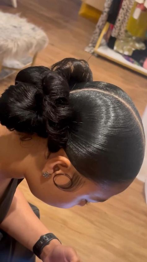 Supreme Tattoo, Vacation Drinks, Sleek Ponytail Hairstyles, Quick Natural Hair Styles, Quick Weave Hairstyles, Curly Hair Styles Easy, Pretty Braided Hairstyles, Hairdos For Curly Hair, Natural Curls Hairstyles