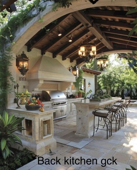 Mediterranean Outdoor Kitchen Ideas, Outdoor Living Space Ideas, Hacienda Style Homes, Outdoor Kitchen Ideas, Dream Life House, Outdoor Kitchen Patio, Spanish Style Homes, Hacienda Style, Dream House Rooms