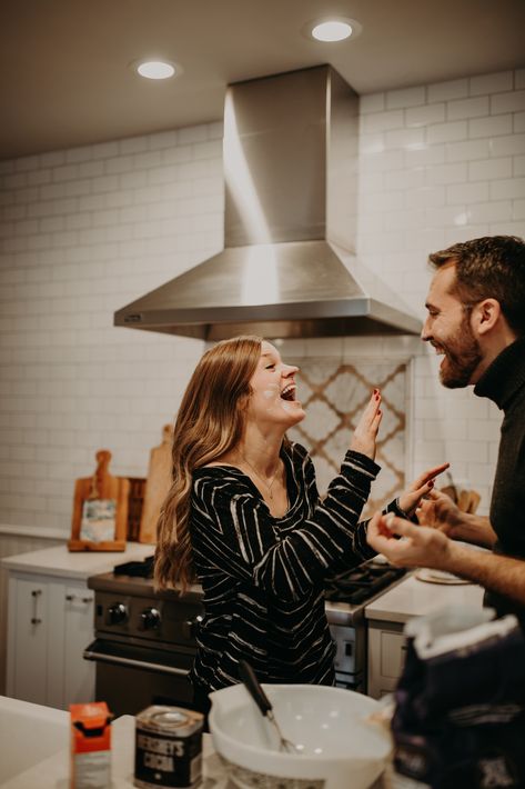 Kitchen Romantic Couple Pic, Couple Photoshoot Kitchen, Cooking Couples Photoshoot, Home Photoshoot Ideas Couple, Kitchen Photoshoot Ideas, Airbnb Photoshoot Ideas, Couple In Kitchen, In Home Photo Shoot Couple Coffee, Sweet Home Aesthetic