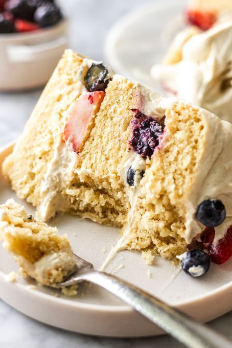 This homemade vegan Chantilly cake is layered with a one bowl moist vanilla almond cake, fluffy dairy free Chantilly cream, and fresh berries- no eggs nor dairy! Dairy Free Almond Cake, Dairy Free White Cake, Vanilla Almond Cake, Chantilly Cake Recipe, Berry Chantilly Cake, Chantilly Cake, Vegan Tiramisu, Breakfast Bread Recipes, Chantilly Cream