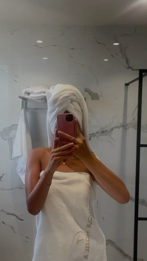 Aesthetic girl in bathroom with towels and jewlery on. Shower time. Self care Shower Routine Pictures, Aesthetic Shower Routine Pictures, Self Care At Home Aesthetic, Clean Girl Shower Aesthetic, Shower Routine Aesthetic Photo, Just Got Out The Shower Pic, Shower Self Care Aesthetic, Cute Shower Aesthetic, Clean Shower Aesthetic