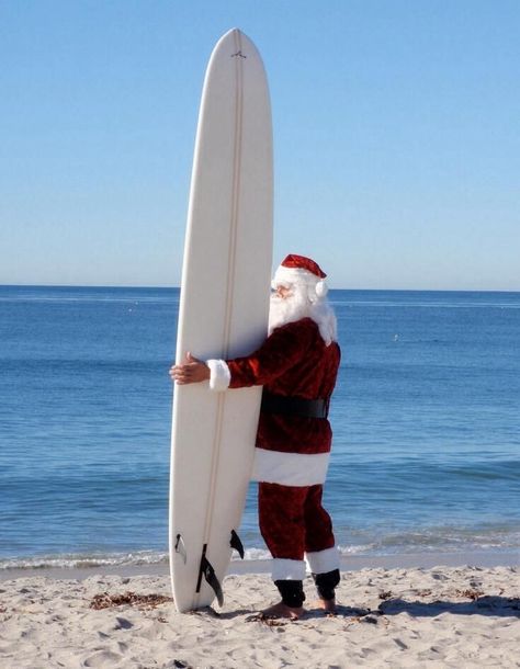 San Diego Beach Wedding, Myrtle Beach Vacation Rentals, Surfing Santa, Christmas In Australia, Aussie Christmas, Florida Christmas, Myrtle Beach Vacation, Beachy Christmas, Tropical Christmas