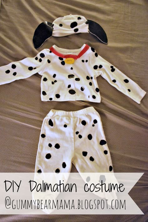 Since her older brother dressed up as a firefighter this year, I got the idea that Abby should dress up as a Dalmatian.  Jonathan really ado... Dalmatian Costume Diy, Toddler Dalmatian Costume, Baby Dalmatian Costume, Diy Dalmatian Costume, Dalmation Costume, Diy Costumes Kids Boys, Firefighter Halloween, Dalmatian Costume, Boys Diy