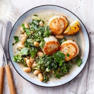 Healthy Scallop Recipes, Cooked Spinach, Seared Scallops, Scallop Recipes, Scallops Seared, Dash Diet, Spinach Recipes, Dinner Plan, Artichoke Dip