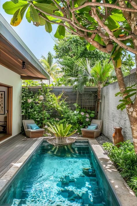 Small Backyard Pool Ideas: Refreshing Designs - Quiet Minimal Lap Pools Backyard Small Yards Simple, Small Garden With Pool, Small Space Pool, Small Backyard Pool Designs, 200sqm House, Small Pools For Small Yards, Plunge Pool Ideas, Small Pools Backyard, Small Backyard Pool Ideas