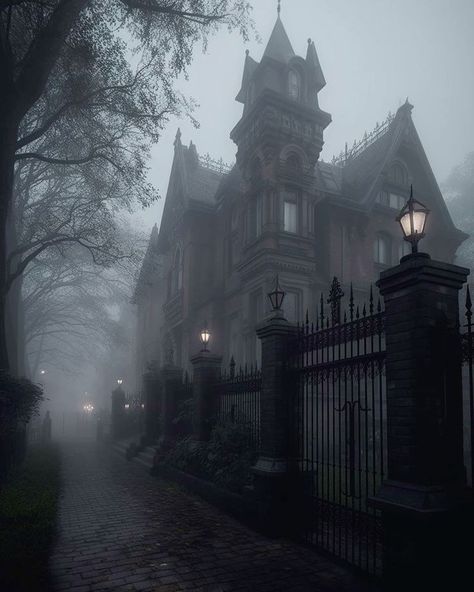 Creepy mansion in the mist Necromancer Moodboard, Gothic Mansion Aesthetic, Goth Building, Gothic Yard, Victorian Witch Aesthetic, Deadly Aesthetic, Goth House Aesthetic, Goth Mansion, Gothic Study