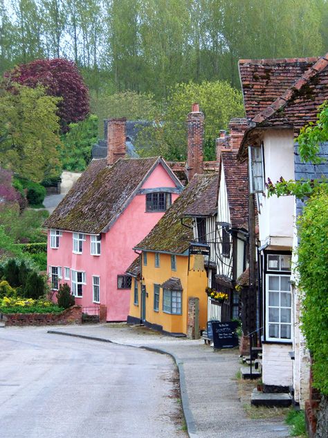 Kersey, Suffolk, England....  Oh the charm! Suffolk England, Colorful Houses, Ancient Village, Country Gardens, English Village, England And Scotland, English Cottage, Watercolor Flower, England Uk