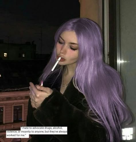 Long Dyed Hair Aesthetic, Dyed Hair Pale Skin, Lavender Split Dye, Hair Dye For Pale Skin, Hair Dye Ideas For Pale Skin, Icy Purple Hair, Pretty Hair Colors For Pale Skin, Pastel Pink And Purple Hair, Purple Hair Light