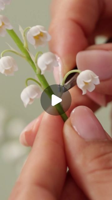 Clay Lily Of The Valley, Clay Lily, Art With Clay, Cupcake Clay, Diamond Wedding Anniversary Cake, Clay Flower Jewelry, Bridgerton Jewelry, Sugar Flowers Tutorial, Foam Clay