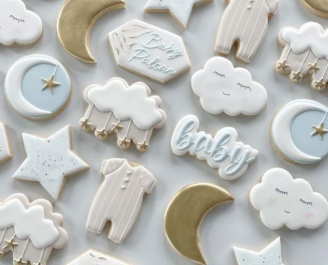 Dreamy Baby Shower Theme Boy, Baby Shower Boy Balloon Arch, Moon Dessert Ideas, Cloud Theme Treats, Heaven Sent Cookies, Cloud 9 Baby Shower Cookies, Cloud Royal Icing Cookies, Over The Moon Cookies Decorated, What Cloud You Be Gender Reveal