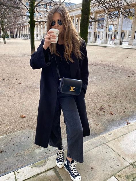 Skandinavian Fashion, Europe Outfits, Outfits With Converse, Paris Outfits, Mode Ootd, Mode Inspo, 가을 패션, Autumn Outfit, 여자 패션