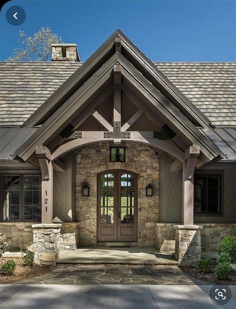 Mountain Home Exterior, Lake Houses Exterior, Craftsman Style Homes, Rustic Home Design, Timber Frame Homes, Front Entrance, Craftsman House Plans, Farmhouse Exterior, Dream House Exterior