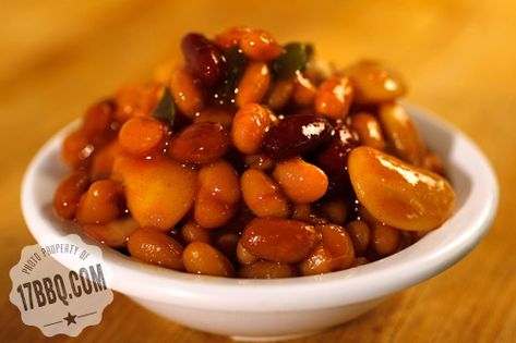 Pit Beans, Bbq Beans Recipe, Best Baked Beans, Bbq Baked Beans, Bbq Beans, Bbq Pig, Cowboy Beans, Bean Recipe, Popular Side Dishes