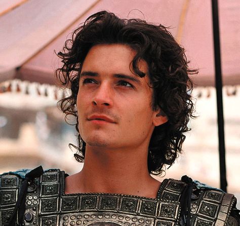 Orlando Bloom (as Paris) - Troy Troy Movie, Orlando Bloom Legolas, Star Trek 2009, William Turner, Orlando Bloom, Marlon Brando, Celebrity Dads, Legolas, Keira Knightley