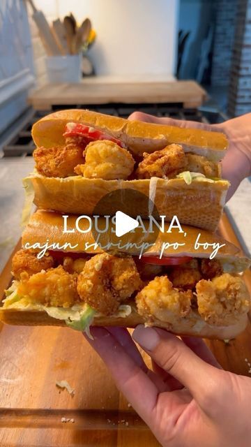 britscookin’ on Instagram: "Fried Shrimp Po’ Boy! 🍤 #louisiana #cajun #poboy #southernfood #comfortfood #friedshrimp #bangbang #yum #poorboys #sandwich" Cajun Poboy Sandwich, Fried Shrimp Sandwich Recipes, Fried Shrimp Meal Ideas, Po Boys Sandwiches, Shrimp Poboy Sandwich Sauce, Fish Sandwich Sides, Fried Shrimp Poboy Sandwich, Po Boy Sandwich Shrimp, Poor Boy Sandwich Recipes