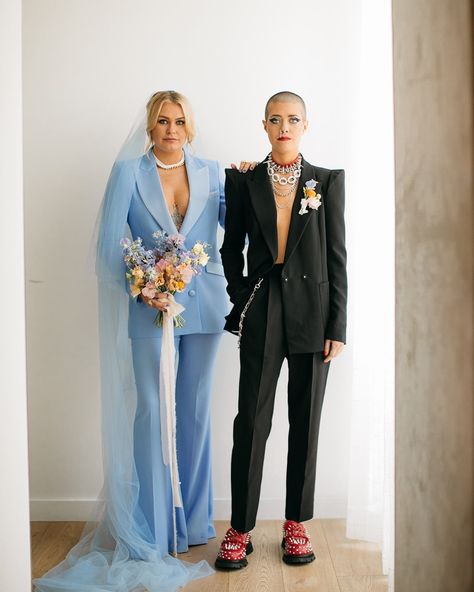 Move over Anna, this Met Gala 'Camp' Theme Celebration is ... well, 👆 these pictures say it all 😍😍⁠ ⁠ Alex (she/her) & Cassi (she/her) threw the biggest, queerest party to celebrate that they’d actually, secretly, been married for an entire year before the big – gay- day. ⁠ ⁠ And, every.single.detail is just ... *deliciously queer* 🌈⁠ ⁠ Catch this one over on the blog - links linked up there for you 👆⁠ ⁠ Captured by @our_ampersand_photo⁠ ⁠ Lovers @alexhunter__ & @cassigill⁠ Venue @mondaynight... Small Queer Wedding, Queer Cocktail Attire, Queer Wedding Party, Gender Fluid Wedding, Non Binary Wedding Outfit, Queer Wedding Ideas, Gay Wedding Suits, Queer Wedding Outfit, Nonbinary Wedding Outfit