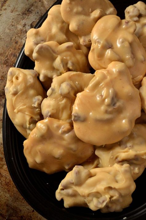 Microwave Pralines Recipe, Microwave Pralines, Coop Can Cook, Pralines Recipe, Praline Candy, Candied Pecans Recipe, Lifting Quotes, Praline Recipe, Yum Recipes