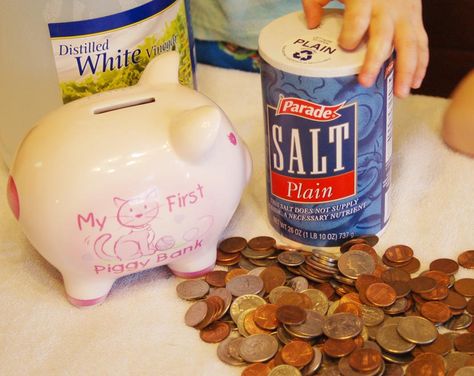 Coin Cleaning, Cleaning Coins, How To Clean Pennies, Sensory Science, Money Activities, Practical Life Activities, Science Experiments For Preschoolers, Fun Money, Montessori Practical Life