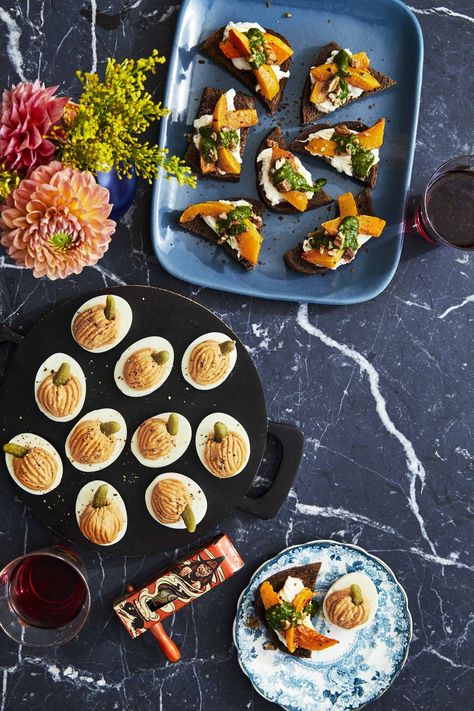 pumpkin pesto crostini, smokey pumpkin deviled eggs Pumpkin Pesto, Pumpkin Breads, Pesto Crostini, Healthy Snacks Ideas, Ideas For Halloween Party, Fun Halloween Appetizers, Pumpkin Deviled Eggs, Halloween Appetizers Easy, Savory Pumpkin Recipes