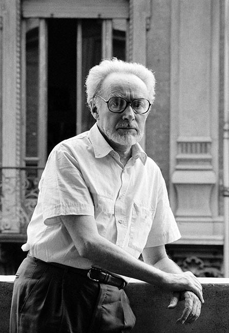 Primo Levi, Famous Scientist, Imperfection Is Beauty, William Faulkner, Writers And Poets, Nobel Prize, Turin, Old Man, Poets