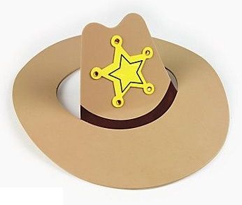 Faire un déguisement de cowboy pas cher pour Halloween ? Après vous avoir donné des idées pour fabriquer un déguisement d’indien pour Halloween, Mardi Gras ou le carnaval, rien de plus naturel que de vous aider à faire un déguisement de cowboy.Si voulez vous en tirer pour pas cher en bricolant vous-même plutôt qu’en achetant certains articles dans le commerce, vous devrez vous atteler à la partie qui est peut-être la moins facile, celle de la fabrication du chapeau de cowboy. Vous pouvez pour... Wild West Crafts, Cowboy Hat Crafts, Cowboy Crafts, Wild West Theme, Wild West Party, Western Crafts, Cowboy Birthday Party, Western Theme Party, Wilde Westen