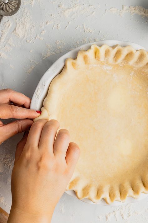 Pie Dough Recipe Butter, Lard Pie Crust, Custard Pie Recipe, Pie Dough Recipe, Homemade Pie Crust, Homemade Pie Crust Recipe, Gluten Free Pie Crust, Buttery Pie Crust, Pie Crust Recipe