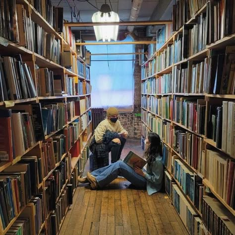 #picture #aesthetic #dateidea #relationship #relationshipgoals #relationshipaesthetic #books #bookworm #libraryaesthetic #academia #reading #library #bookstore #love #couples #couplegoals #cute #photoinspo #couplephotoinspo Literature Couple Aesthetic, Library Love Couple Aesthetic, Bookstore Love Aesthetic, Bookstore Aesthetic Couple, Library Love Couple, Library Love Aesthetic, Bookworm Couple Aesthetic, Bookstore Romance Aesthetic, Book Bf Aesthetic