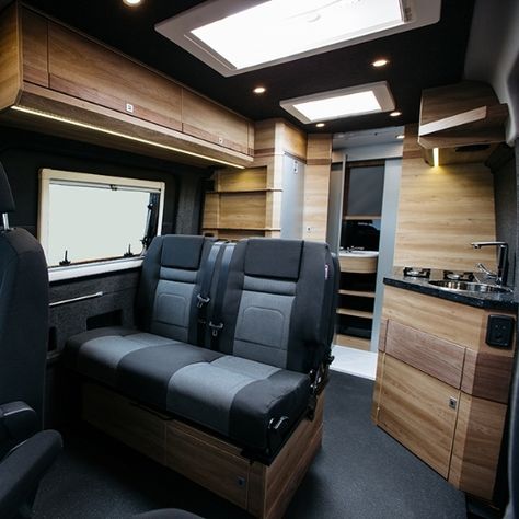 Vw Crafter Conversion Camper Van, Vw Crafter Van Conversion, Motorhome Inspiration, Vw Crafter Camper, Crafter Campervan, Camper Van Shower, Van Conversion Layout, Tiny House Camper, Vw Camper Van