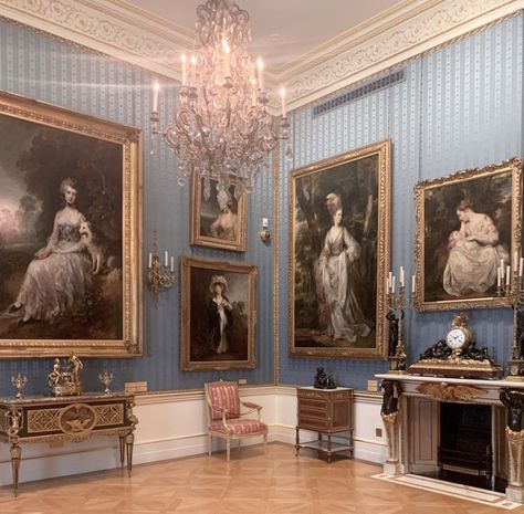 Wallace Collection, English Interior, Victorian Romance, Museum Gift, London Property, London Places, Antique Interior, Stately Home, Grand Staircase