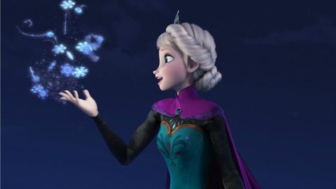 Idina Menzel confirms Frozen sequel in the works! Hans Frozen, Disney Lyrics, Elsa Jack Frost, Frozen Queen, Noot Noot, Disney Shorts, Disney On Ice, The Snow Queen, Frozen Fever