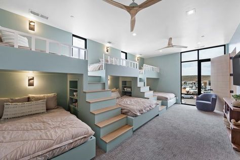 Multi Bed, Bed Bedroom Ideas, Bunk Bed Rooms, Diy Bunk Bed, Bunk Beds Built In, Built In Bunks, Bunk Rooms, Bunk Bed Designs, Bed Bedroom