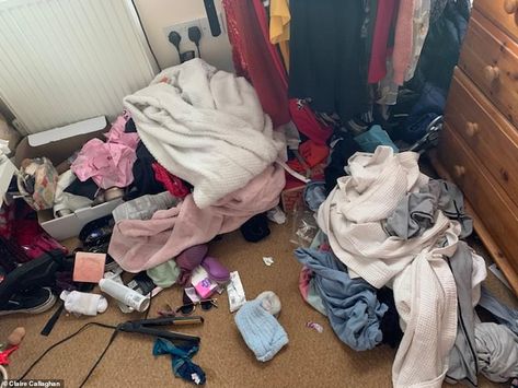 Frustrated parents share their teenage children's untidy bedroom horrors Messy Bedroom, Fire And Rescue, Messy House, Chica Cool, Baby Tumblr, Messy Room, Clean Bedroom, Teenage Bedroom, I Am So Happy