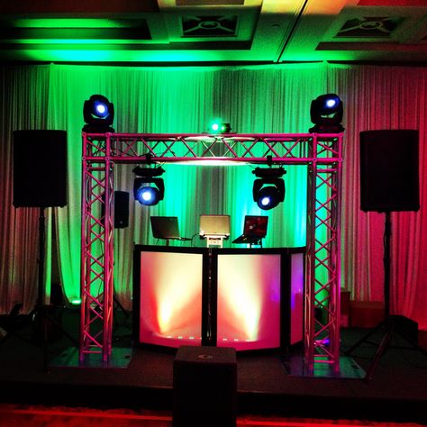 #wedding #DJ #truss setup. Great place to hang lights. http://trusst.com/applications/ Dj Truss Setup, Wedding Dj Setup, Dj Stand, Dj Stage, Dj Table, Lighting Truss, Dj Room, Dj Setup, Nightclub Design