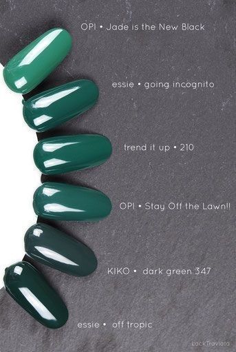 Opi Stay Off The Lawn, Emerald Green Nail Polish, Dark Green Nails, Nagellack Trends, Natural Nail Polish, Green Nail Polish, Green Nail, Trim Nails, Fall Nail Colors