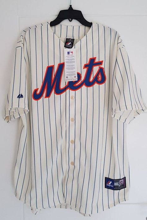 Mets Baseball Shirts, Mets Jersey Outfit, Baseball Shirt Outfit, Baseball Outfits, Baseball Clothes, Baseball Jersey Outfit, Jean Jacket Hoodie, Trendy Shirt Designs, Baseball Jersey Shirt