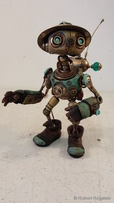 Творческая мастерская DECORETTO | VK Robot Real, Robots Design, Homemade Robot, Puppet Diy, Robot Soldier, Steampunk Robots, Steampunk Robot, Toy Robot, Vintage Robots