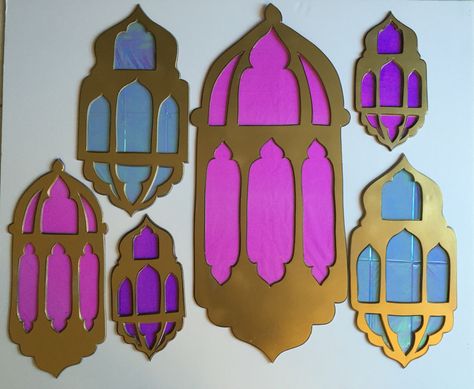 Andrea's Arabian Nights: My own props: Lanterns cutouts before detailing with gems Alladin Classroom Theme, Arabian Nights Party Decorations, Eid Party Ideas, Lantern Cutout, Arabian Nights Prom, Arabian Nights Theme Party, Aladdin Musical, Princess Jasmine Party, Aladdin Jr