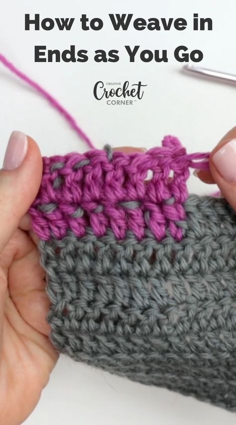 Do you hate to weave in ends on your crochet projects? Dealing with all your yarn tails doesn’t have to be a daunting task. In fact, it’s possible to secure your ends in as you go! In this video, Rebecca Velasquez demonstrates how she likes to weave in ends on a project as she goes. Crochet Vs Knit, Crochet Beanie Pattern Free, How To Weave, Crochet Hack, Crochet Stitches Guide, Crochet Tools, Crochet Weaves, Crochet Poncho Patterns, Crochet Beanie Pattern