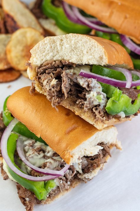 Recipe made in collaboration with bake_it_with_love on IG! Copycat Subway Sandwiches, Subway Copycat Recipes, Subway Steak And Cheese Copycat, Steak Subs Recipes Philly Cheese, Hoggie Subs Recipe, Beef Subs, Subway Steak And Cheese, At Home Subway Sandwich, Subway Copycat