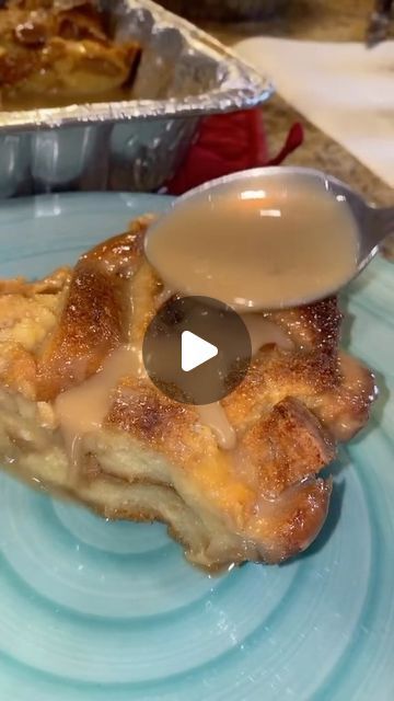 Easy Bread Pudding, Best Bread Pudding Recipe, Penny Crafts, Banana And Rice, Breakfast Bakes, Mexican Desserts, Breakfast Favorites, Bread Pudding Easy, Xmas Recipes