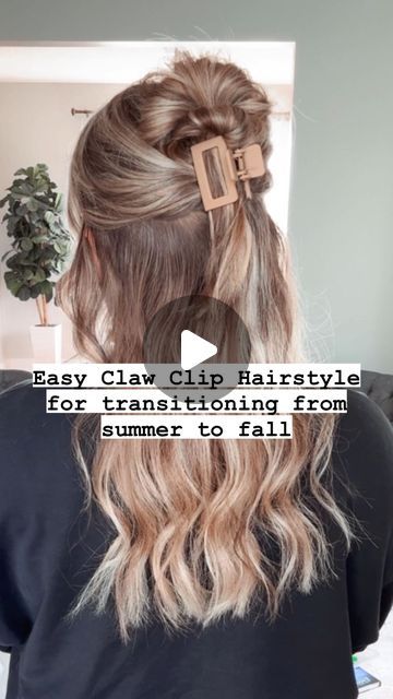 Easy Hair Tutorials | Hairstyles | Hair Growth on Instagram: "How cute is this?! Be sure to save it as it’s the perfect style to take you from the end of summer to the beginning of fall. 🤍  In case you’re new here, hiiiii 👋🏻 I’m Mandi, your virtual hair bestie. I’m here to show you easy ways to style, manage and grow your hair!   If you’re needing any help at all with your hair, my DMs are always open & there’s a 🆓 hair consult in my profile if you want a personalized haircare routine and recommendation!   Hugs + Happy Hair! 🥂   #hairstyle #hairstyles #halfuphalfdownhairstyle #halfuphalfdown #halfup #easyhair #easyhairstyles #easyhairstyle #clawclip #clawcliphairstyle #fallhairtrends #fallhair" Half Up Half Down Casual Hairstyles, Half Up Half Down Hair With Claw Clip, Half Up Half Down With Claw Clip, Braids Medium Hairstyles, Half Up Half Down Claw Clip Hairstyles, Dirty Hair Hairstyles, Western Hairstyles, Boys Colored Hair, Beginning Of Fall