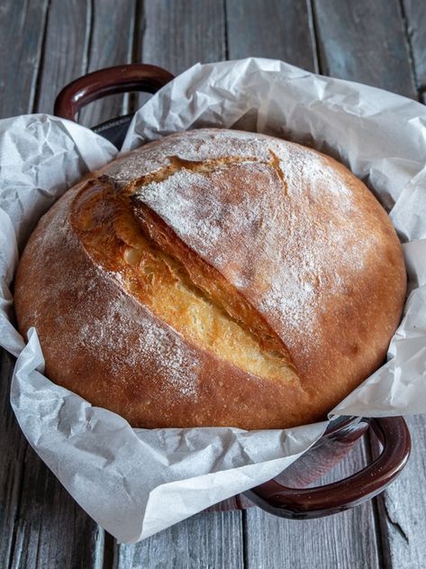 Ricotta Bread, Homemade Italian Bread, Artesian Bread, Flavored Butters, Pizza Bread Recipe, Parmesan Bread, Tasty Bread Recipe, Ricotta Recipes, Yeast Breads