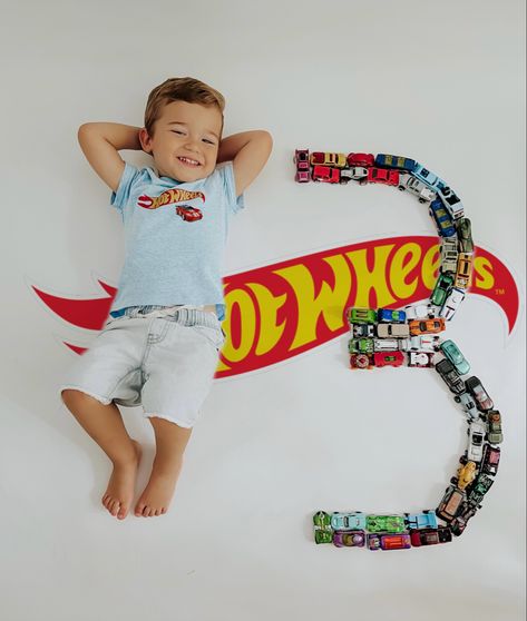 Hot Wheel Photoshoot, Hot Wheels Birthday Photoshoot, Hot Wheels 1st Birthday Party Ideas, Hotwheels Photoshoot, Hot Wheels Halloween Costume, Hot Wheels Photoshoot, Hot Wheels 3rd Birthday Party Ideas, Hot Wheels 4th Birthday Party, Race Car Birthday Photo Shoot