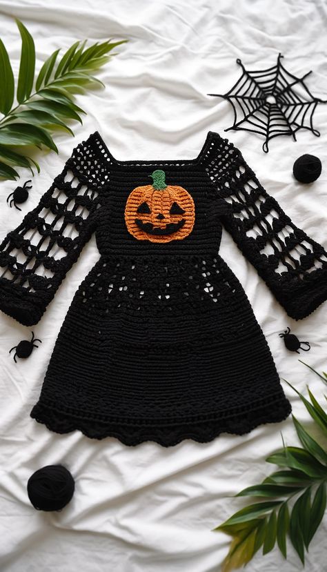 Halloween Knitting Patterns, Crochet Baby Costumes, Crochet Placemat Patterns, Christmas Crochet Patterns Free, Fall Crochet Patterns, Halloween Crochet Patterns, Crochet Girls, Crochet Pumpkin, Crochet Baby Clothes