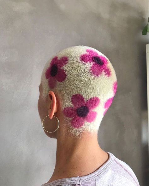 Shaved Head Styles, Shaved Head Designs, Dyed Flowers, Hair Colour Design, Dyed Hair Men, Buzzed Hair, Shaved Hair Designs, Head Art, Hair Patterns