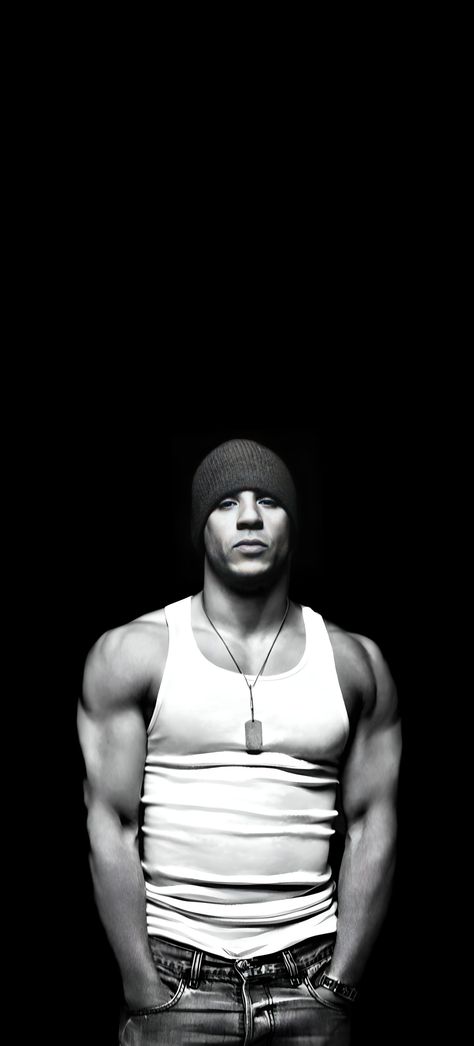 Vin diesel Vin Diesel Aesthetic, Vin Diesel Wallpaper, Vin Diesel, Black Image, Fast And Furious, Nature Aesthetic, Wallpaper Iphone, Race Cars, Screen