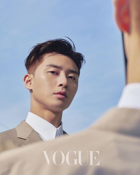 Park Seo Joon Universe on Instagram: “Vogue . . . #ParkSeoJoon #ParkSeoJun #WhySecretaryKim #ParkMinYoung #MidnightRunners #Hwarang #HandsomeMan #likesforlikes #instalove…” Secretary Kim, Joon Park, Park Hae Jin, Yoo Ah In, What's Wrong With Secretary Kim, Park Seo Jun, Park Seo Joon, Korean Hair, Septième Art