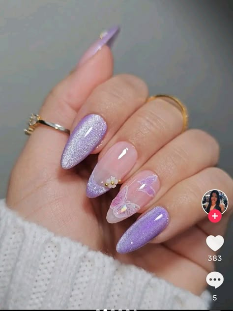 Round Acrylic Nails Purple, Purple Princess Nails, Tangled Theme Nails, Light Purple Almond Nails, Lavender Sparkle Nails, Nail Inspiration Purple, Lavender Almond Nails, Purple Chrome Nails Design, Birthday Nails Purple