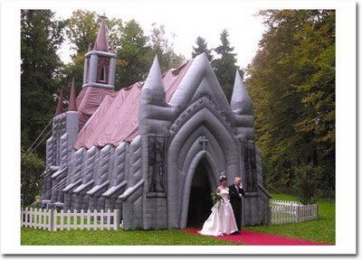 Kids Area Wedding, Alternative Wedding Venue, Bounce Houses, Bouncy House, Gothic Castle, Funny Wedding Photos, Bouncy Castle, Wedding Entertainment, Castle Wedding