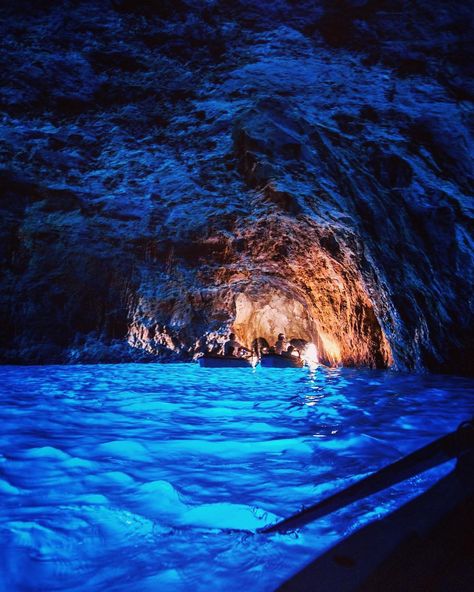 Blue Grotto, Capri 💙 Happy Sunday 😎 Blue Grotto Capri, Ghost Romance, I Know A Place, Blue Grotto, Blue Is The Warmest Colour, Capri Italy, Sea Witch, Tag A Friend, Dream Destinations